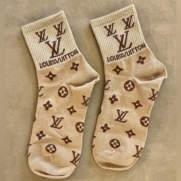 🧦 Monogram Socks 🧦 - Picture 9 of 17